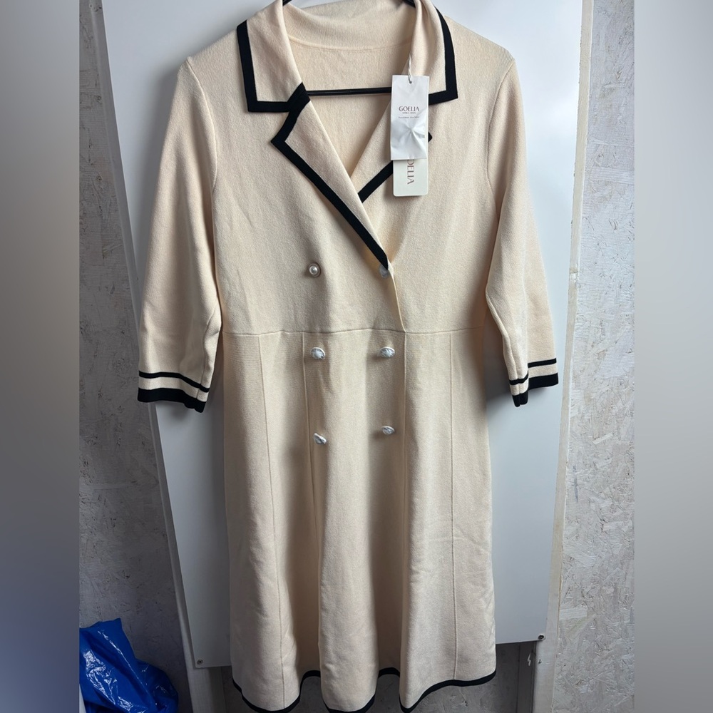 Goelia Fitted Double-Breasted V-Neck Mini Dress, Off‎ White